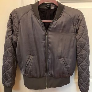 H&M Bomber jacket. Wore once.